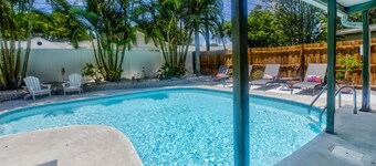 Coconut Cove 3BR w/ Heated Saltwater Pool