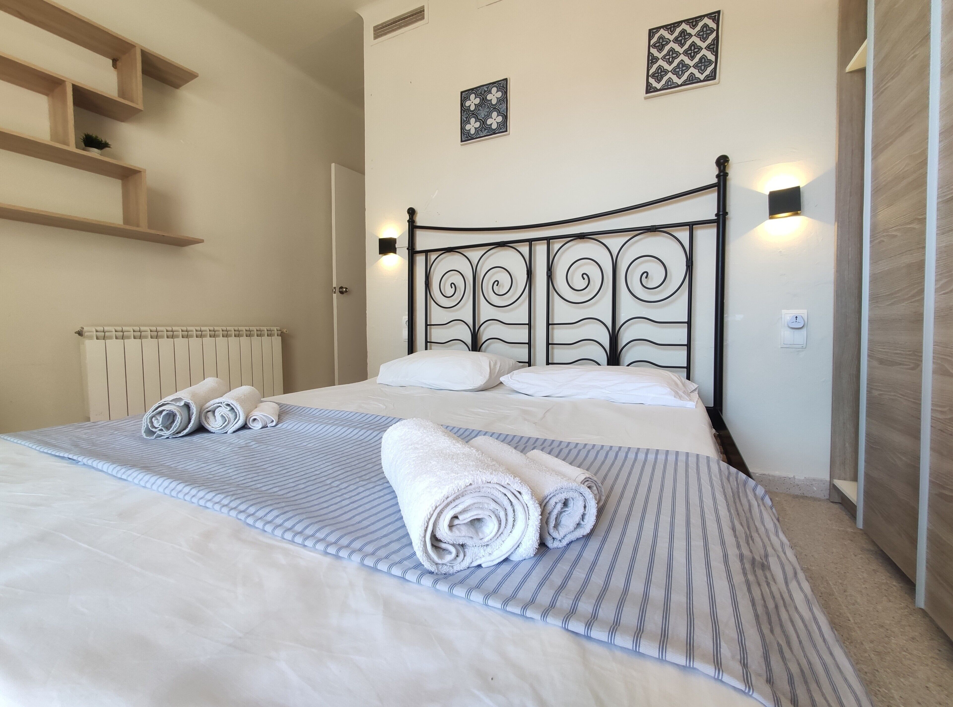 3 chambres, Wi-Fi gratuit, draps fournis
