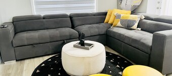 Cheerful townhouse with AirHockey table