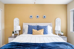 2 bedrooms, iron/ironing board, free WiFi, bed sheets