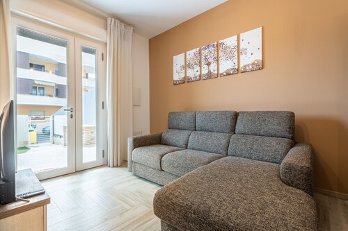 Ferienhaus Casa Mattia mit Terrassen, Garten und WLAN