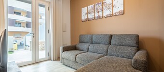 Holiday Home Casa Mattia with Terraces, Garden & Wi-Fi