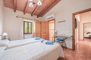 4 soveværelser, strygejern/strygebræt, gratis Wi-Fi, sengetøj