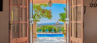 Holiday Home Finca Can Roca with Sea View, Pool & Wi-Fi