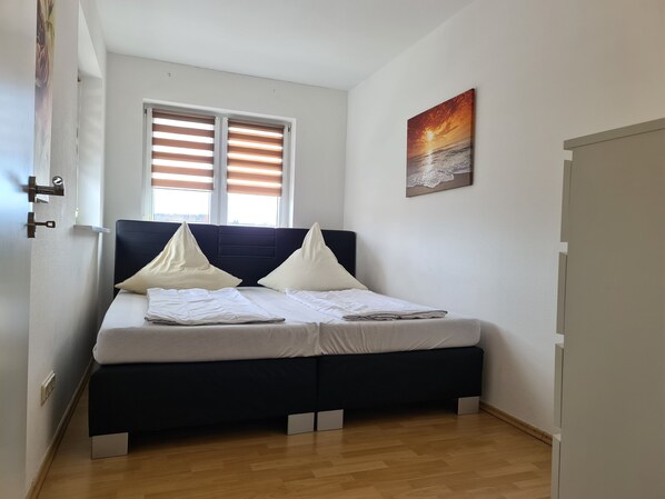 3 Schlafzimmer, WLAN