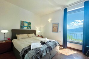 Family Apartment, Multiple Bedrooms, 2 Bathrooms, Mountainside (Gaeta 'Lake View') | 2 bedrooms, iron/ironing board, free WiFi, bed sheets - Gaeta 'lake View' (San Siro)