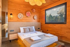 Sea View Deluxe Terrace Room | Roupa de cama