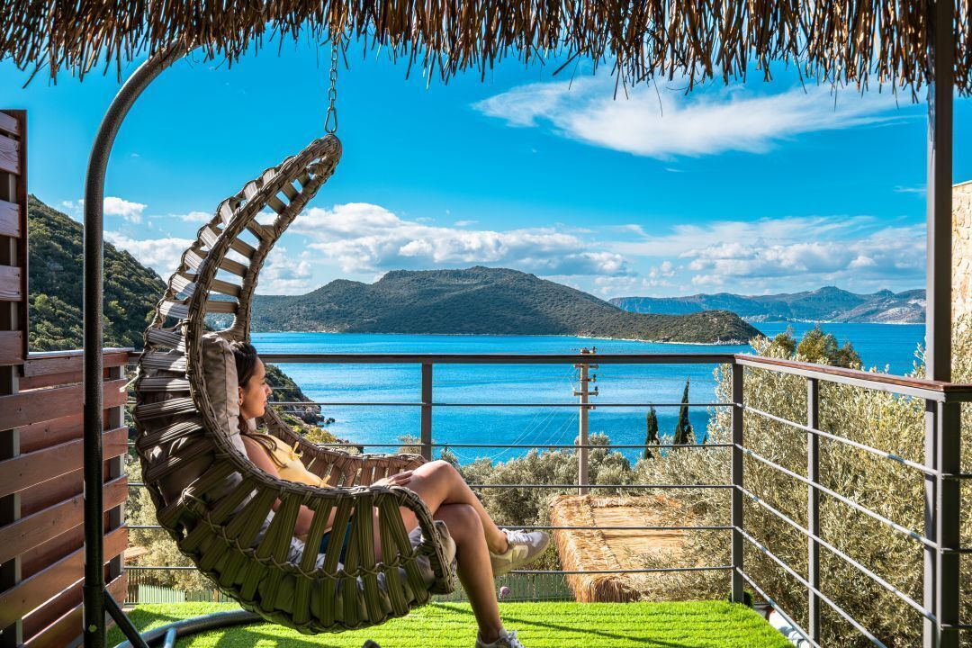 Sea View Jacuzzi Suite Terrace Room | Minibar, lenzuola