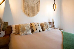 2 bedrooms