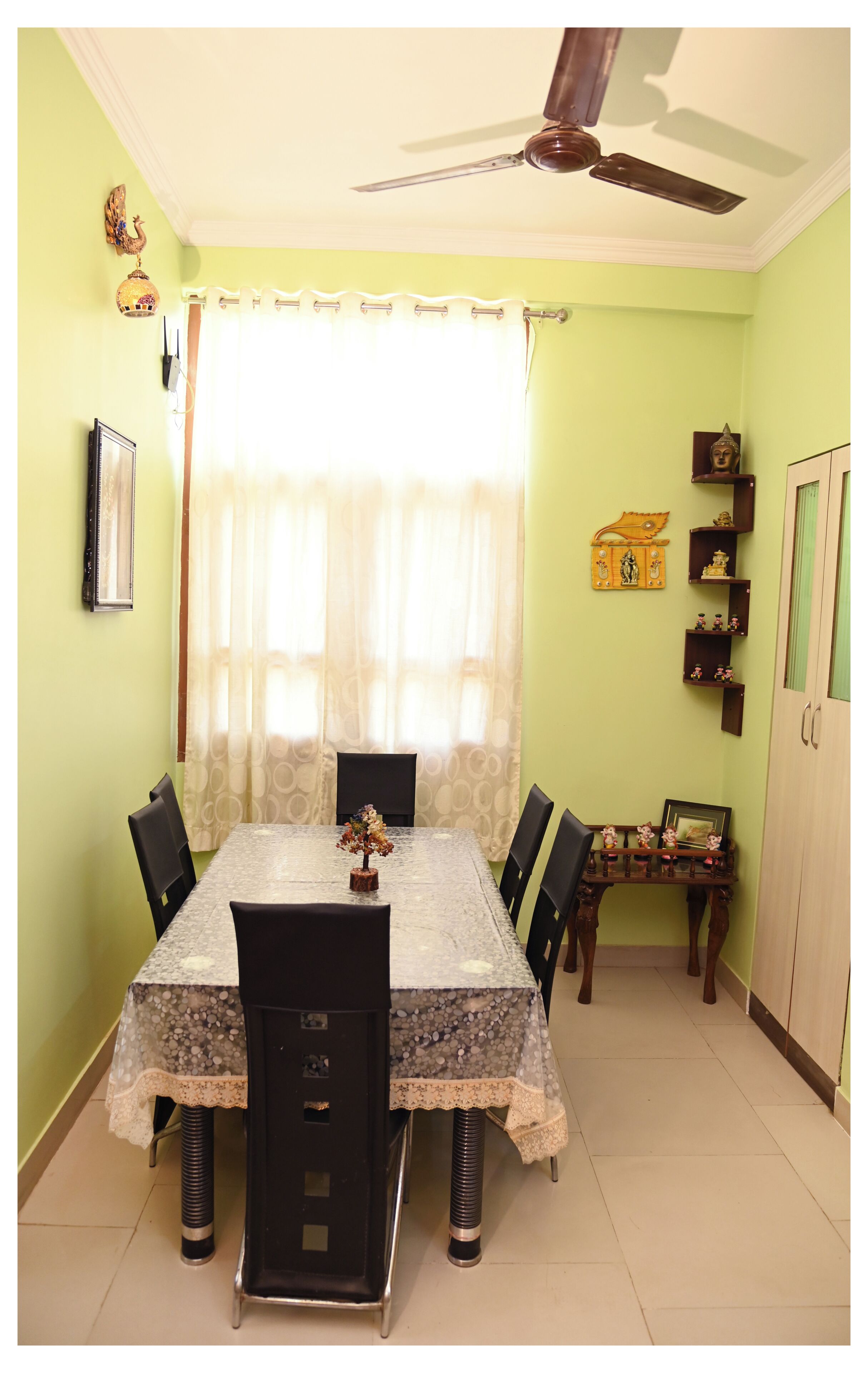 Apartamento luxo, 2 quartos, vista para a cidade | Sala de jantar