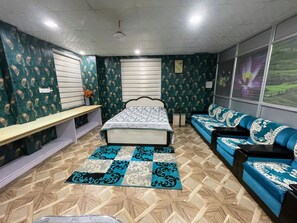 Deluxe-Studio, 1 Schlafzimmer, Terrasse, zum Garten hin