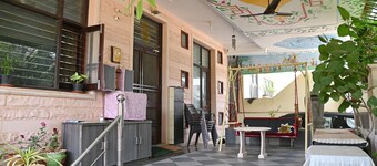  SOHANAs Homestays- 2 BHK Apartment with Terrace near Jaipur International Airport