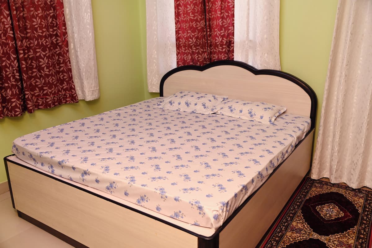 Appartement familial, 2 chambres, vue sur la ville | Draps en coton égyptien, literie de qualité