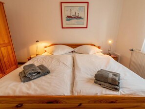 2 bedrooms