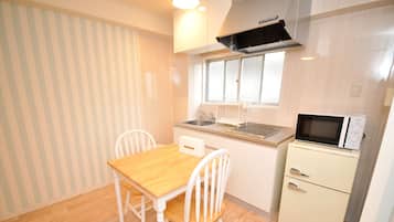 Design Twin Room | 1 bedroom, blackout drapes, free WiFi, bed sheets