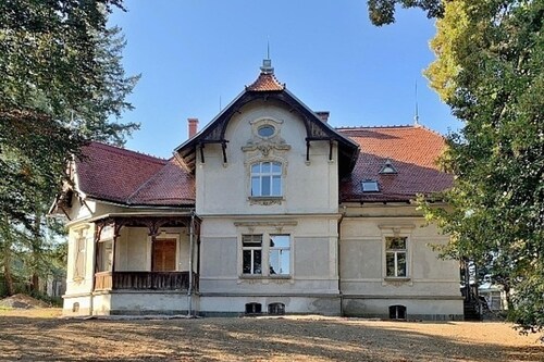 Spacious holiday home in Šluknov with private garden