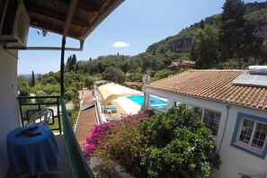 Property grounds - Amazing apartment in Mpenitses with terrace (Mpenitses)