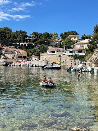 House 3 minutes walk from the beach - Calanque de Niolon (Marseille)