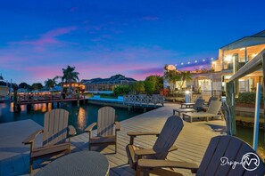 House | Water view - Chic 8BR with Heated Pool & Waterview (Largo)