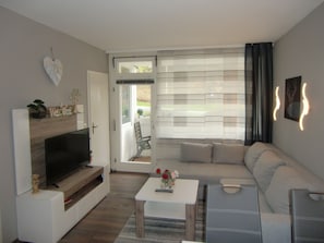 TV - Holiday apartment chiceria (Goslar)