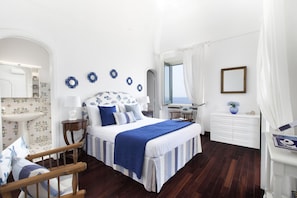 Villa, Smoking | 6 bedrooms, WiFi