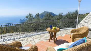 别墅, 吸烟房 | 5 多间卧室、熨斗/熨衣板、WiFi