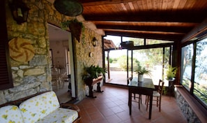 Villa, fumeur