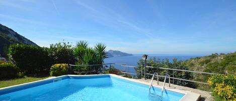 Villa, Raucher | 8 Schlafzimmer, WLAN