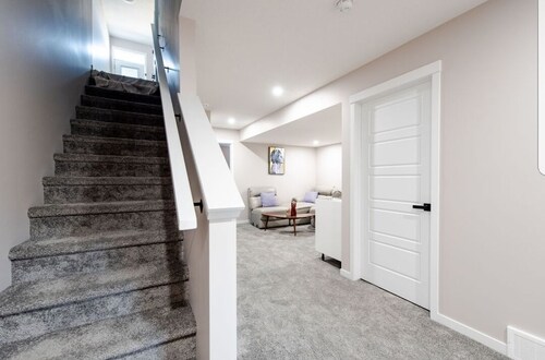 Newly built Cozy 2 bedroom secondary suite in Calgary