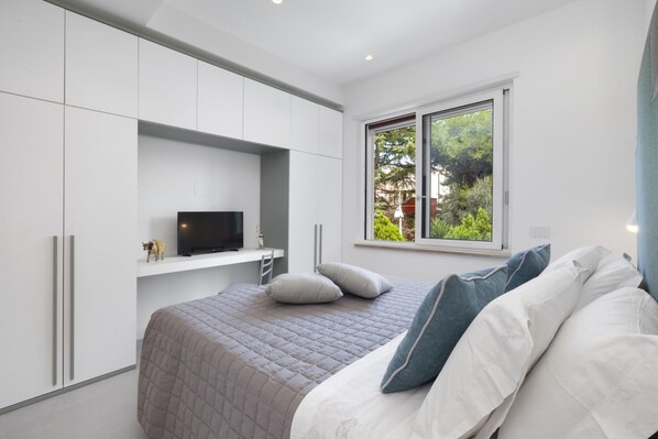 อพาร์ทเมนท์, สูบบุหรี่ได้ | 1 ห้องนอน