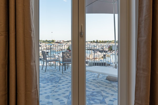 Classic Studio Suite | Terrace/patio