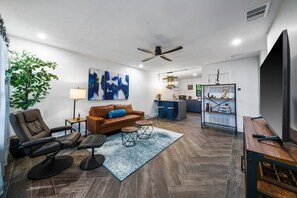 Smart TV, offices