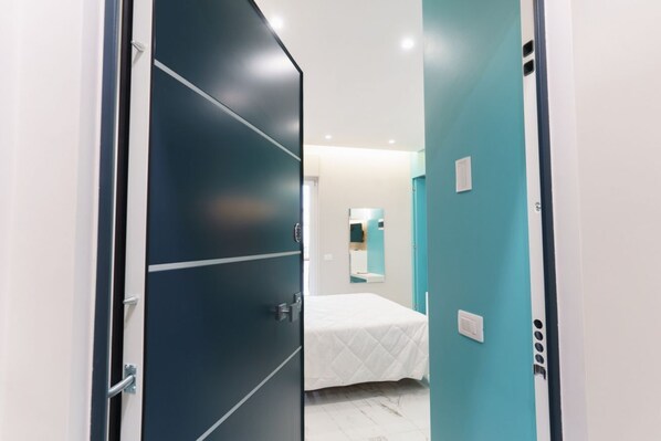 1 bedroom, iron/ironing board, WiFi