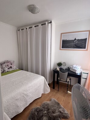 2 bedrooms, free WiFi, bed sheets