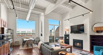 Mountain Modern | Deck, Gym, Fireplace, A/C