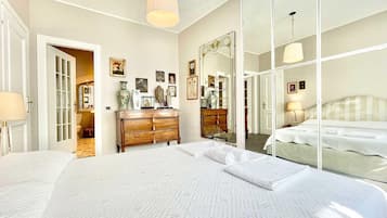 Vila Keluarga, beberapa kamar, 2 kamar mandi (Villa Alice) | 3 kamar tidur, setrika/meja setrika, Wi-Fi gratis, dan seprai linen