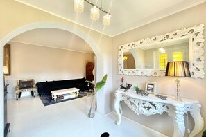 Interior - Villa Alice (Menaggio)