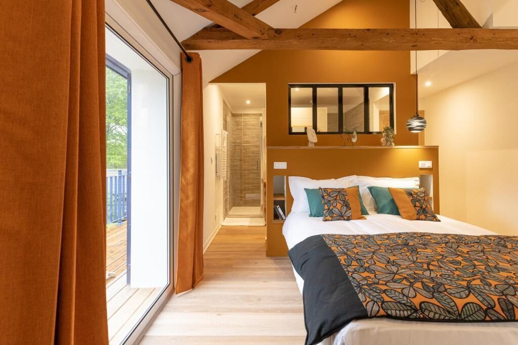 Deluxe Double or Twin Room, Balcony, Garden View | Free WiFi