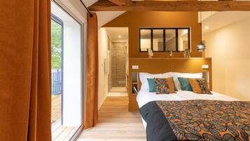 Chambre Deluxe Double ou avec lits jumeaux, balcon, vue jardin | Wi-Fi gratuit