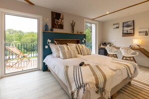 Family Quadruple Room, Balcony, Lake View | Free WiFi