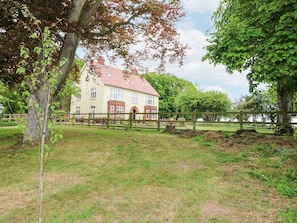 Cottage | Enceinte de l’hébergement