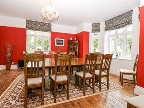 Cottage | Dining - High House (Norwich)