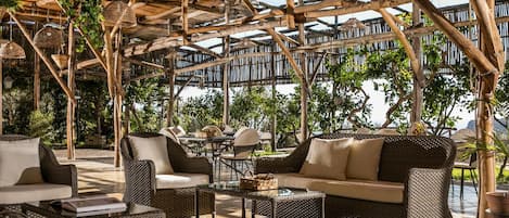 Villa, Smoking | 8 bedrooms, WiFi