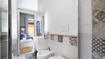 Apartment, Smoking | 3 bedrooms