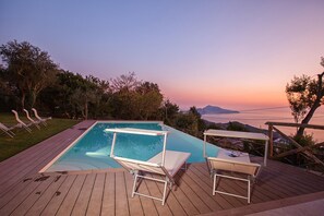 4 bedrooms, desk, WiFi - Villa Ferrara in Sant Agata sui Due Golfi (Massa Lubrense)