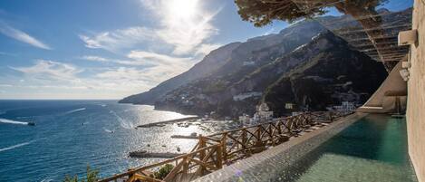 Villa, fumeurs | 4 chambres