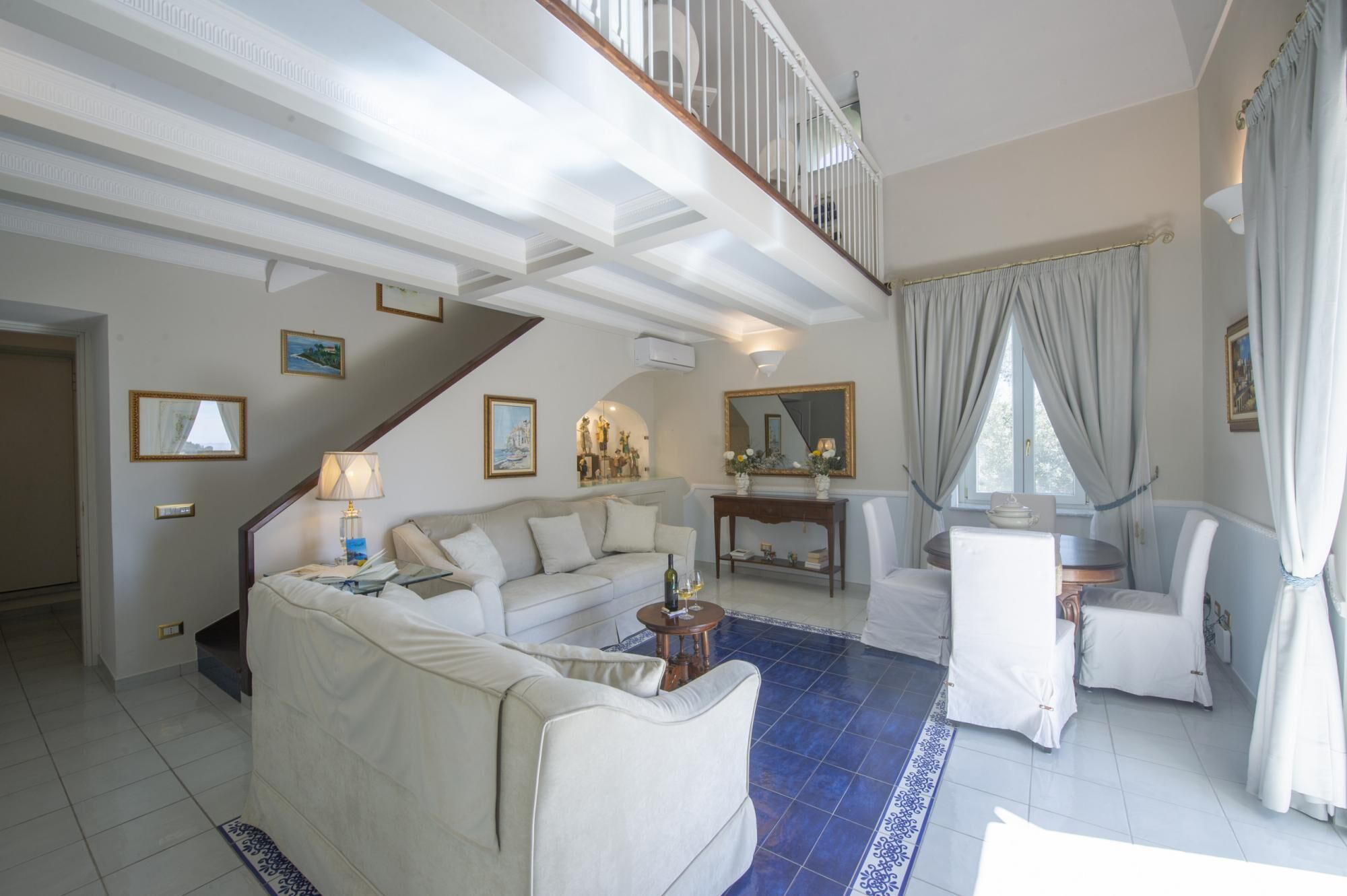 Photo - Amore Rentals - Villa Bellavista