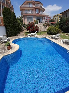 Outdoor pool - Villa DEVA with Private Pool and Sea View (Bourgas)