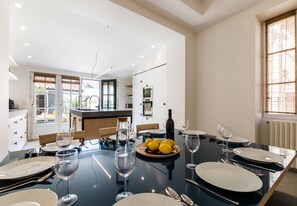 Dining - PAMPA • KEYWEEK Town house with terrace in Biarritz (Biarritz)