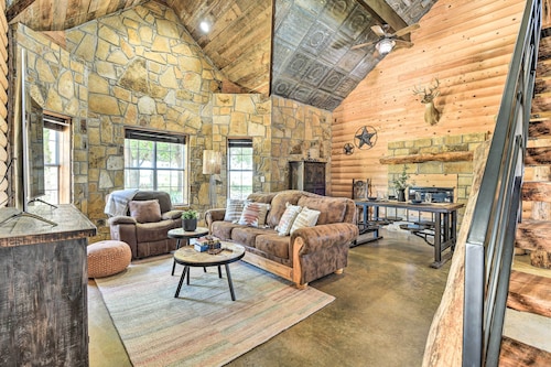 2 Home Retreat on 29 Acres: ‘Sunset Ranch’